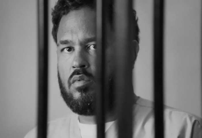 remolacha's tweet image. Se guayó Raphy Pina: cumplirá tres años y cinco meses de cárcel wp.me/pe6zkr-4OOr

#remolachanet