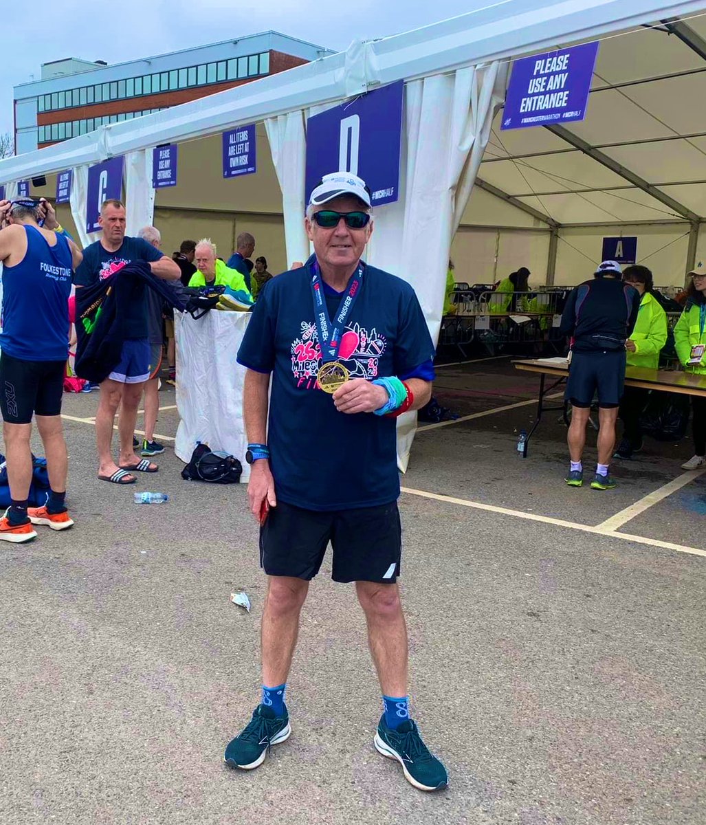 TrailsurferUK's tweet photo. Thank you #manchestermarathon2023 #ManchesterMarathon 
As always a brilliant day to remember. Keep up the good work. Thanks to all involved. 👍🏃🏻‍♂️
#TeamJackMon @caritococoloco https://t.co/tGv1Z4pIzK