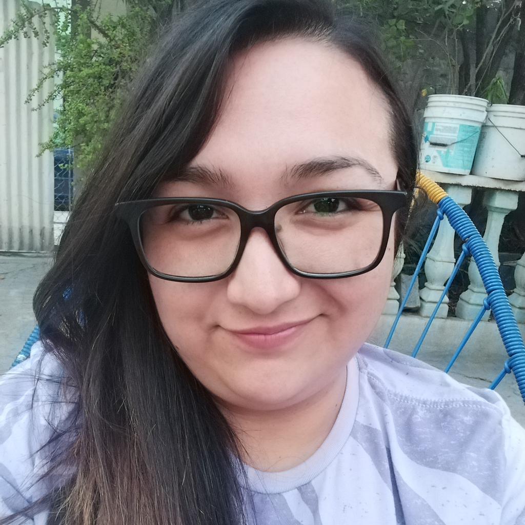Yolanditha_M's tweet photo. #NuevaFotoDePerfil https://t.co/5qKCWOq1zO
