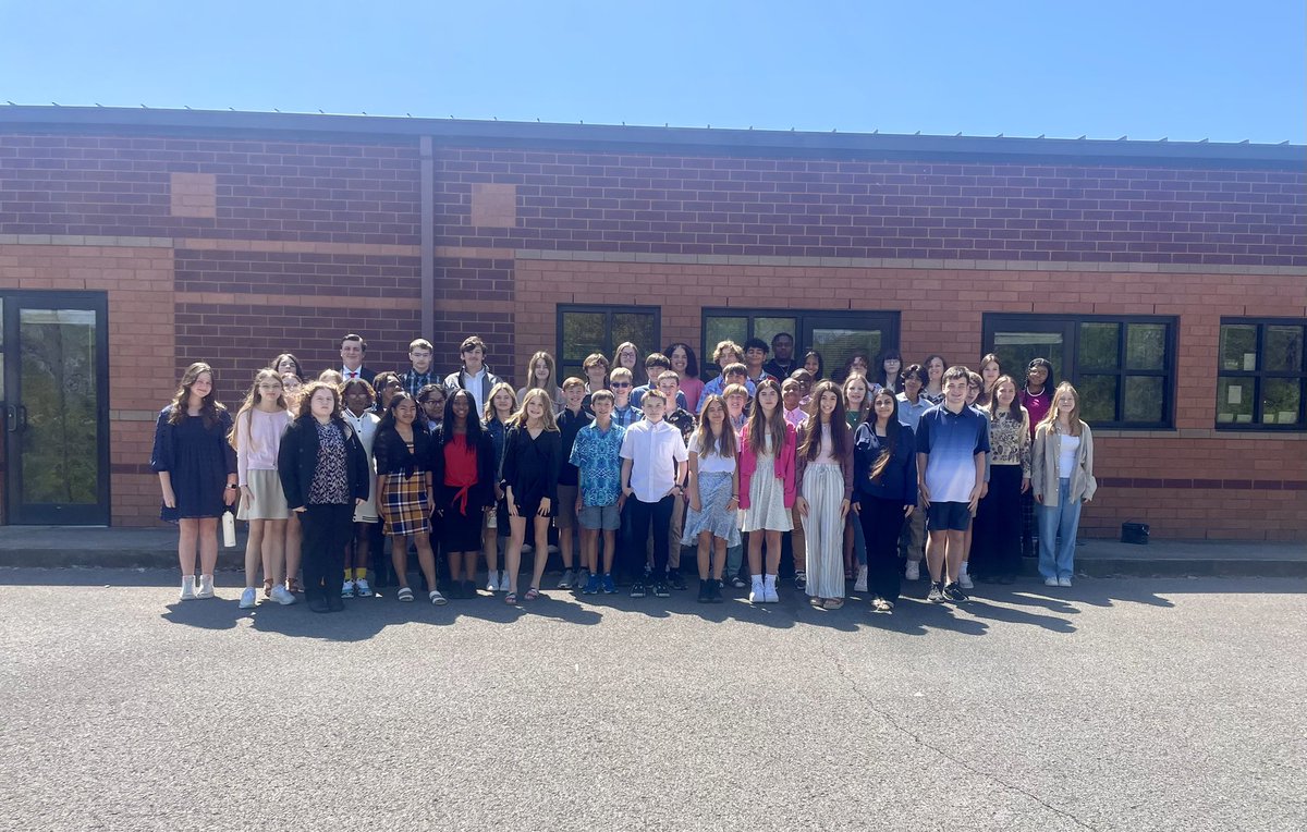 T. W. Hunter Middle School tweet media