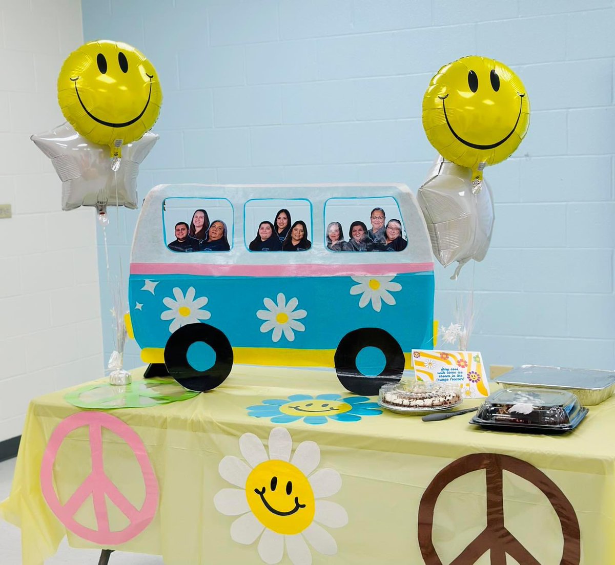 Early Childhood Academy (@eca_hcisd) on Twitter photo ✌🏼☮️❤️Peace, Love, Paraprofessionals
Today we celebrate our groovy paraprofessionals, we love and appreciate them so much!! The dedication and devotion of our paraprofessionals is timeless. 
#BetterTogether ✌🏼☮️❤️Peace, Love, Paraprofessionals
Today we celebrate our groovy paraprofessionals, we love and appreciate them so much!! The dedication and devotion of our paraprofessionals is timeless. 
#BetterTogether