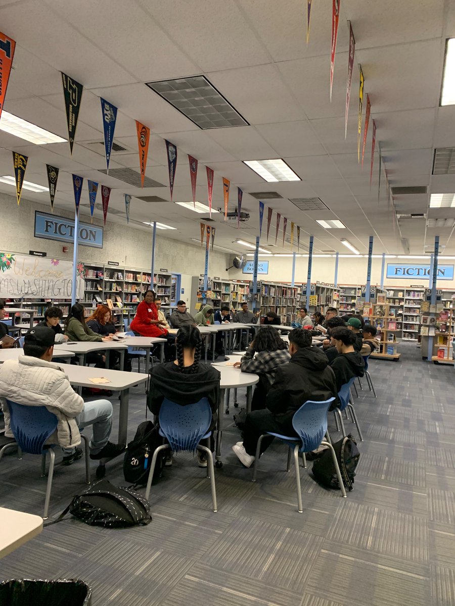 Montclair High School Library tweet media