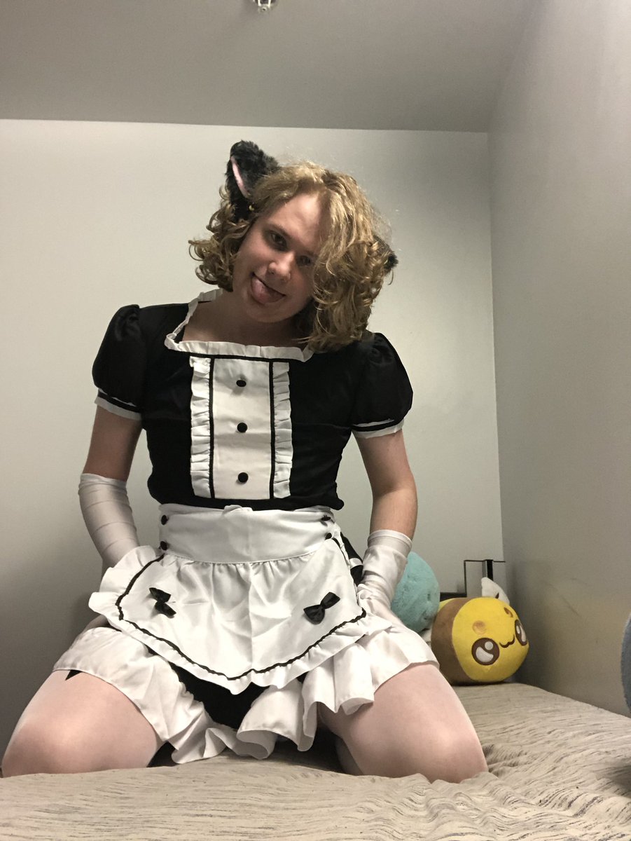 NimtieLewd's tweet photo. Cat girl maid at your service :3 https://t.co/wmWfdCIVc9