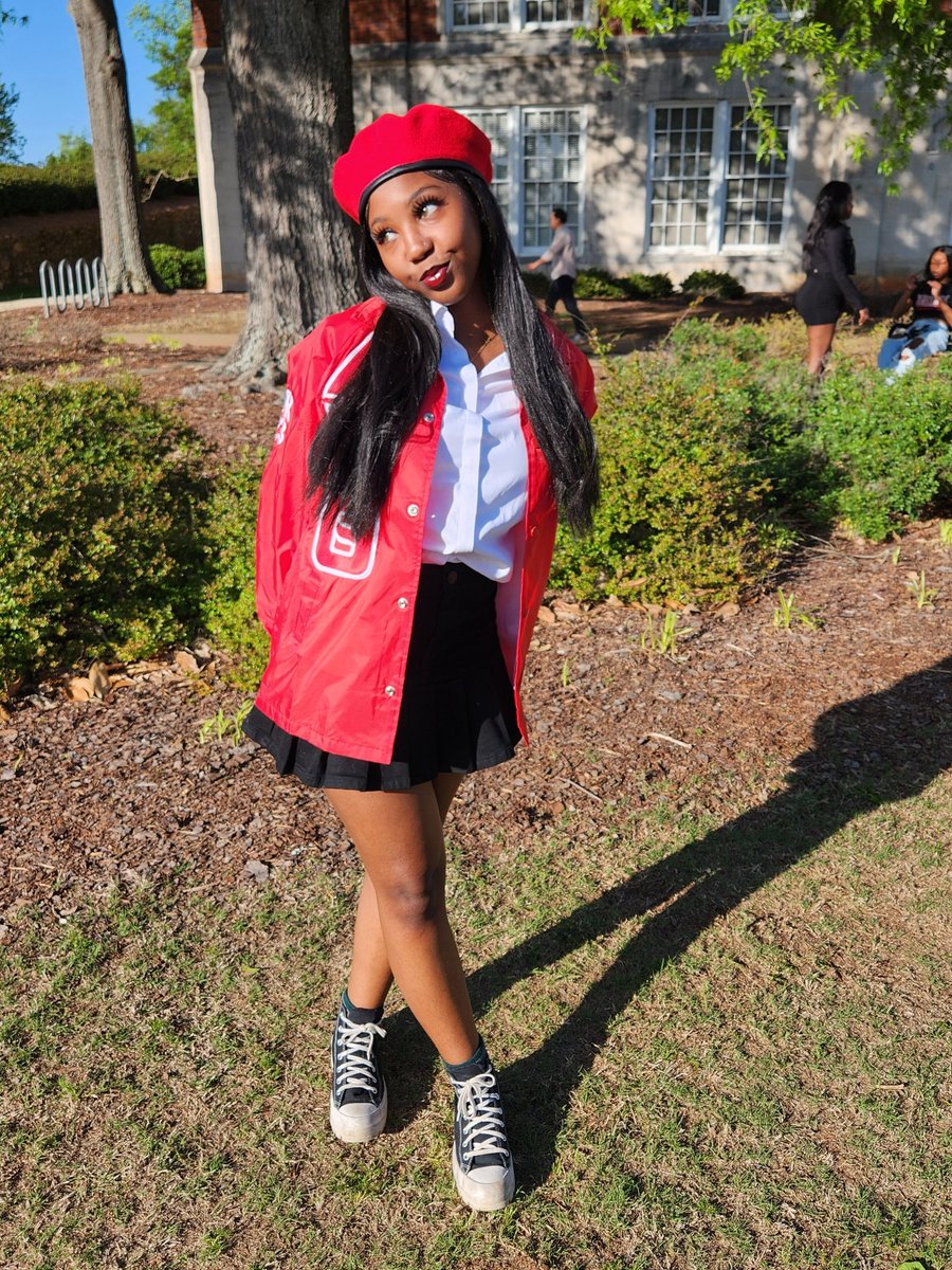 JasVibess's tweet image. Guess who made it to DeltaLand 🐘🔺 #DeltaSigmaTheta #NEO #kappabeta