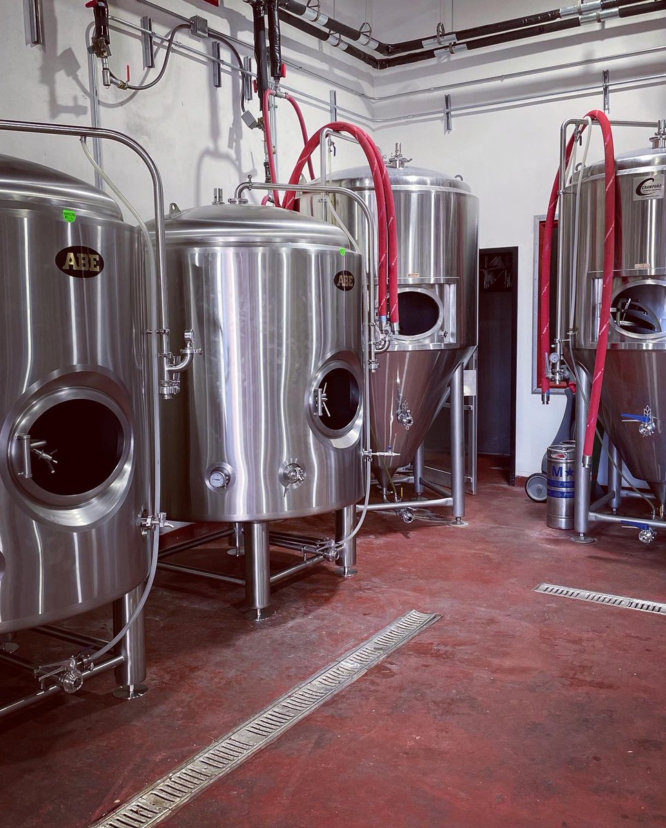 TwoHoundRed's tweet image. New additions to the brewery…2 new 15 BBL tanks from @abeequipment !  This will allow for us to make even more of your favorite @twohoundred #beer!  #Cheers &amp;amp; thanks for all of your continued support! -Head #Brewer Steve 🍻 #craftbeer #chicago #brewpub #brewery #ilcraftbeer