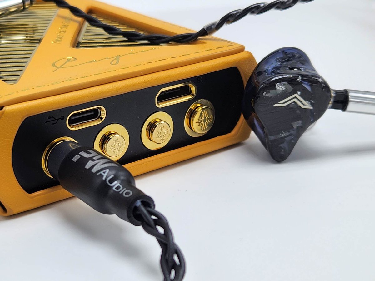AüR Audio Neon Pro with Cayin N7