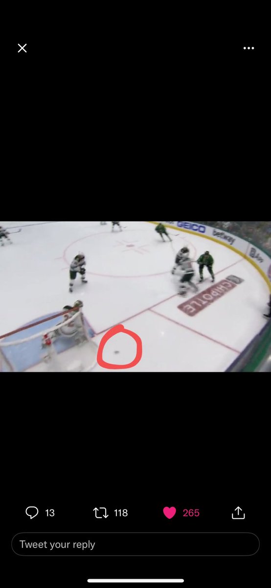 ReeceCallihan's tweet photo. NHL is a joke https://t.co/Se2JZnU57e