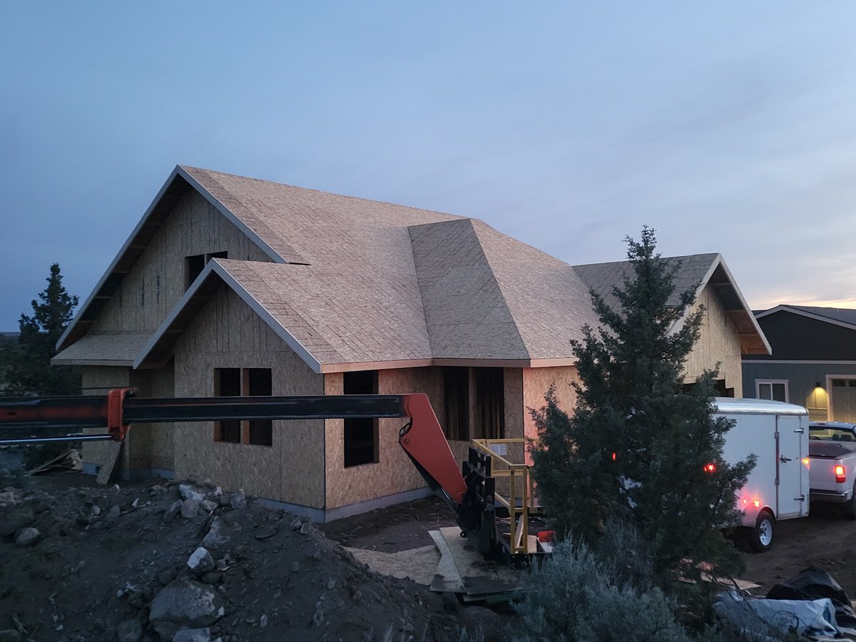 New town every hour on Twitter "Madras, Oregon Population 9,340