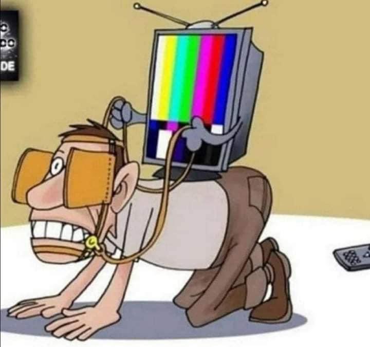 momelyssa's tweet photo. @GeoffyPJohnston Lmfao 🤣 https://t.co/L2REBZqtZI