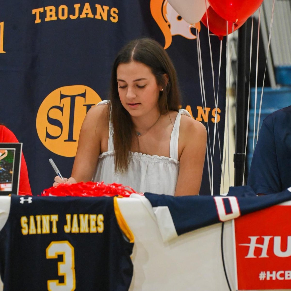 STJAthletics1's tweet photo. So proud of these 4 student-athletes who signed their letters of intent today!Congrats to AJ Alozie (football, Faulkner University), KK Hall (basketball, Huntingdon College), Connor Owens (track &amp; field, Western Kentucky University), and Toba Rios (tennis, Spring Hill College). https://t.co/3Jj7dmAtcS