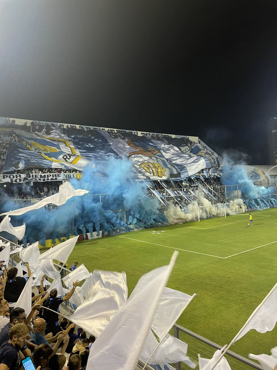 pablofontanini's tweet photo. Y pobre del que quiera robarnos la ilusión 👊🏾💙 https://t.co/j7uKHh0lNE