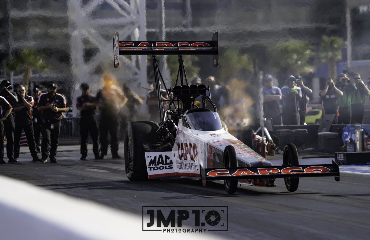 JMP1_0's tweet photo. @SteveTorrence @ the @NHRA Las Vegas 4Wide Nationals🔥 #capcoboys #topfueldragster #nitromethane https://t.co/bokZJ8gH4q