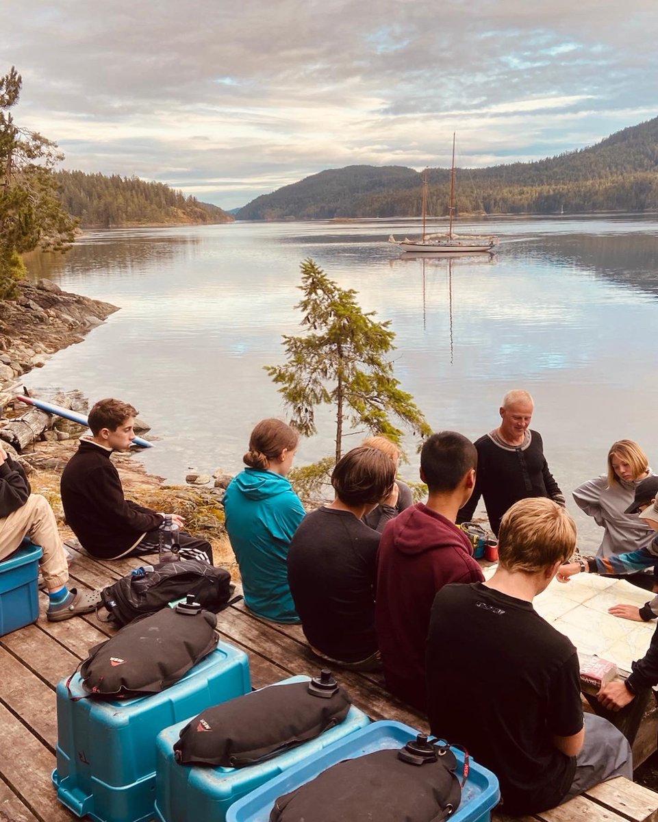 LEAPcanada's tweet image. The best way to learn from nature is to be part of it. 

Photos from #LEAP2022 
#naturelearning #youthleadership #outdoorleadership 
#youthprogram