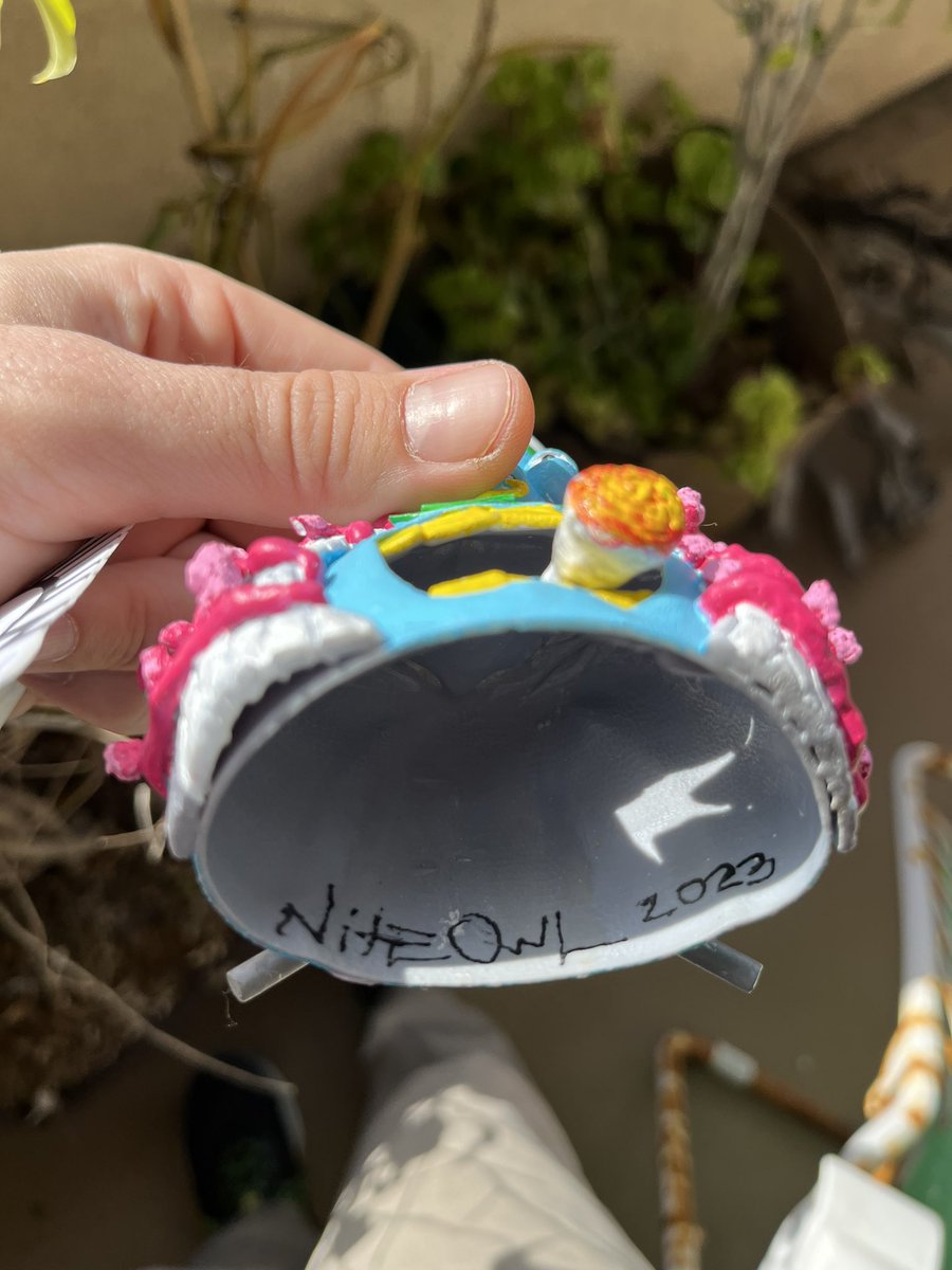 medal_ghost's tweet photo. @NaitoOru x @datadopenft are bringing the heat with these @FLUXTRIBE420 #blockchainkillas !!! Absolutely DANK! @NaitoOru also hooked it up FAT with some slaps 😍🦉🔥Thank you for the newest addition to my glass blowing studio 😆
#tezos #fluxtribe #3Dprinting #niteowl #datadope https://t.co/rTfuPEQLVV