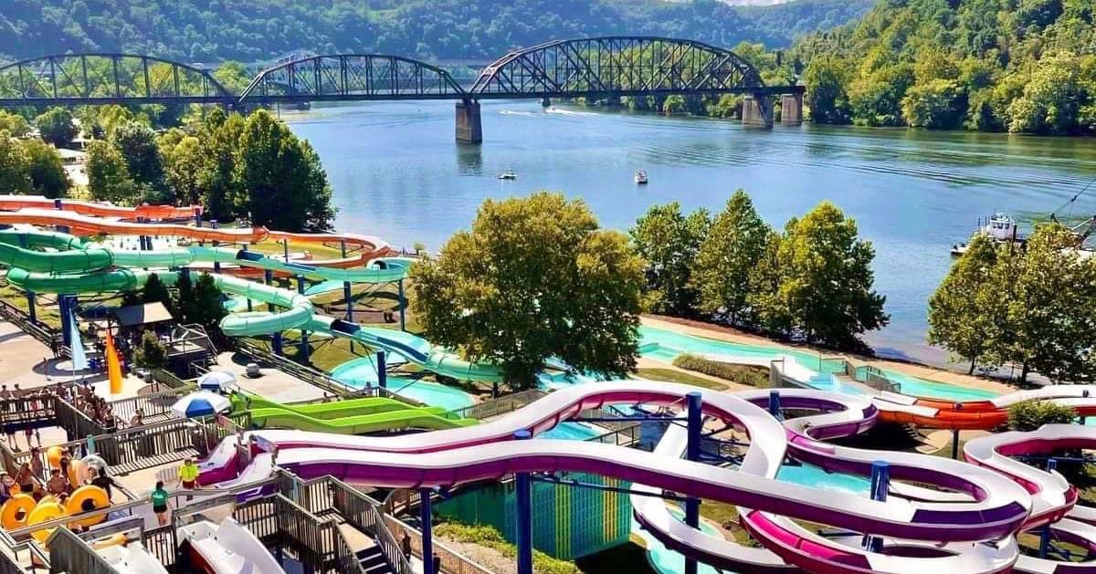Sandcastle Waterpark tweet media