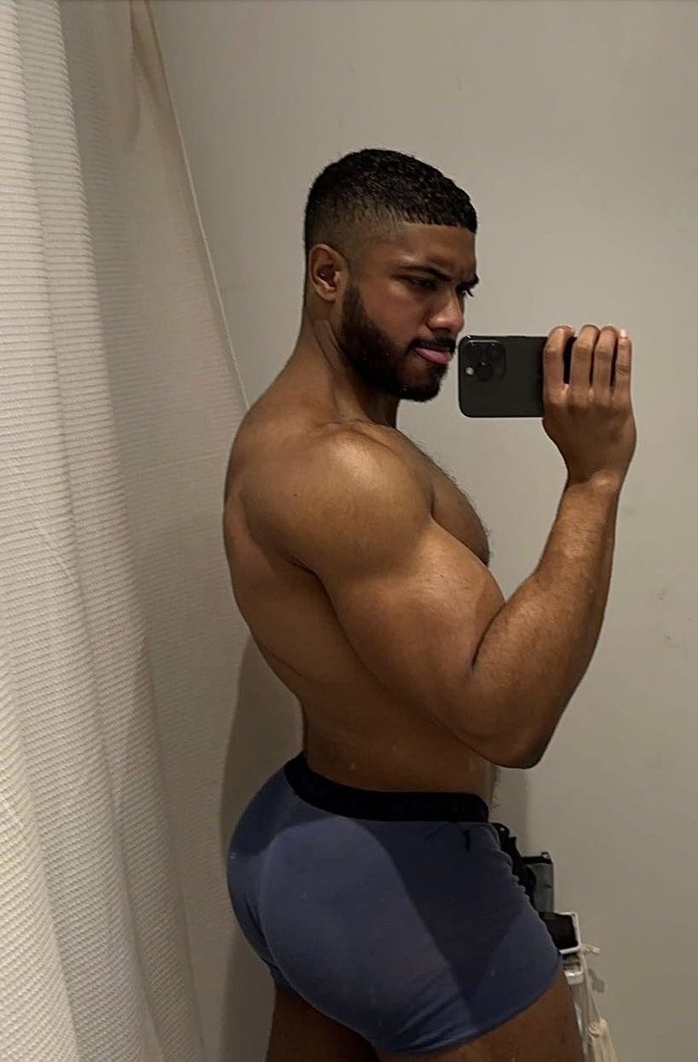 ivincentkeithr's tweet image. booty appreciation post. ty booty 🫶🏾