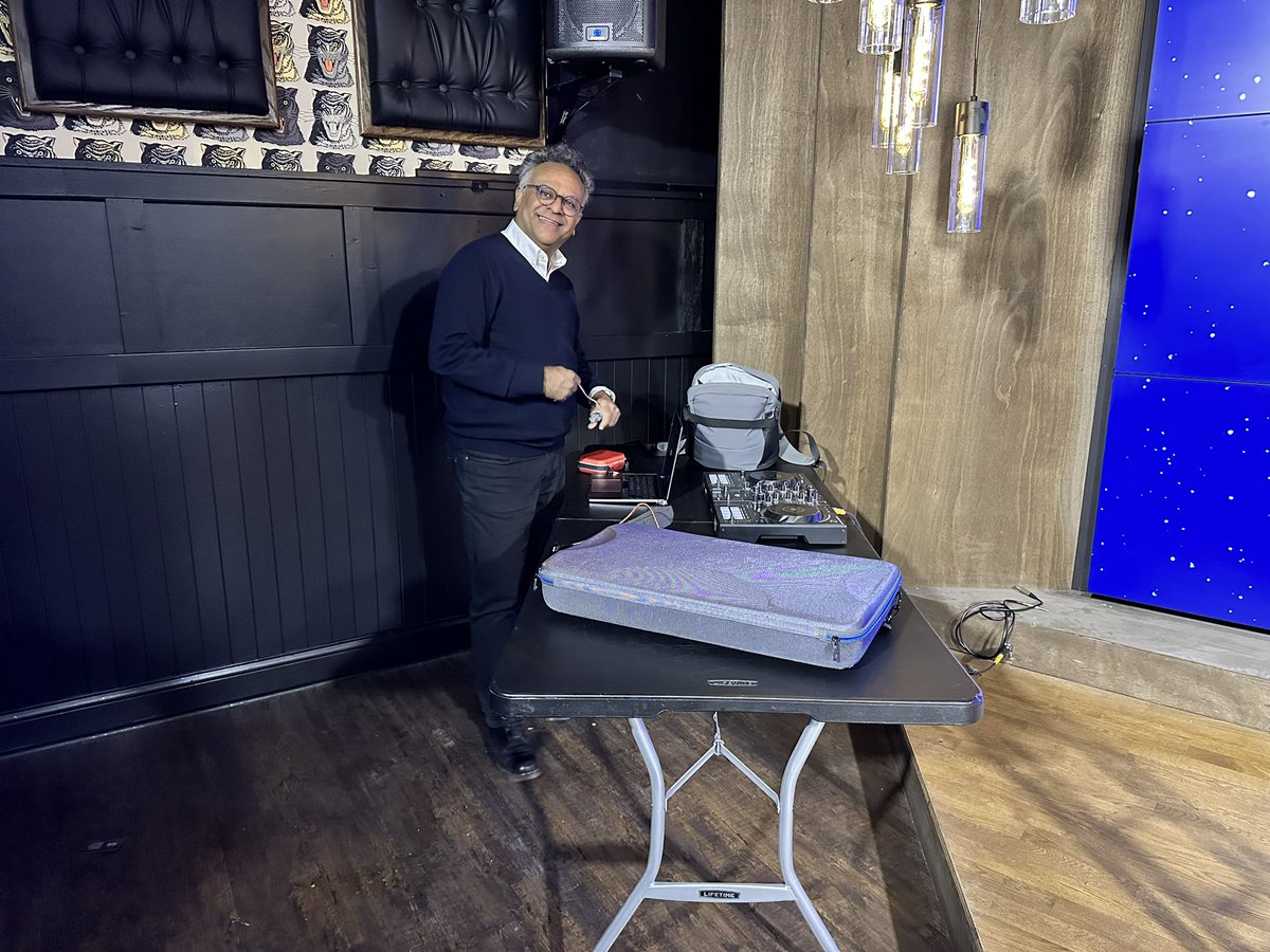 GIL BASHE tweet media