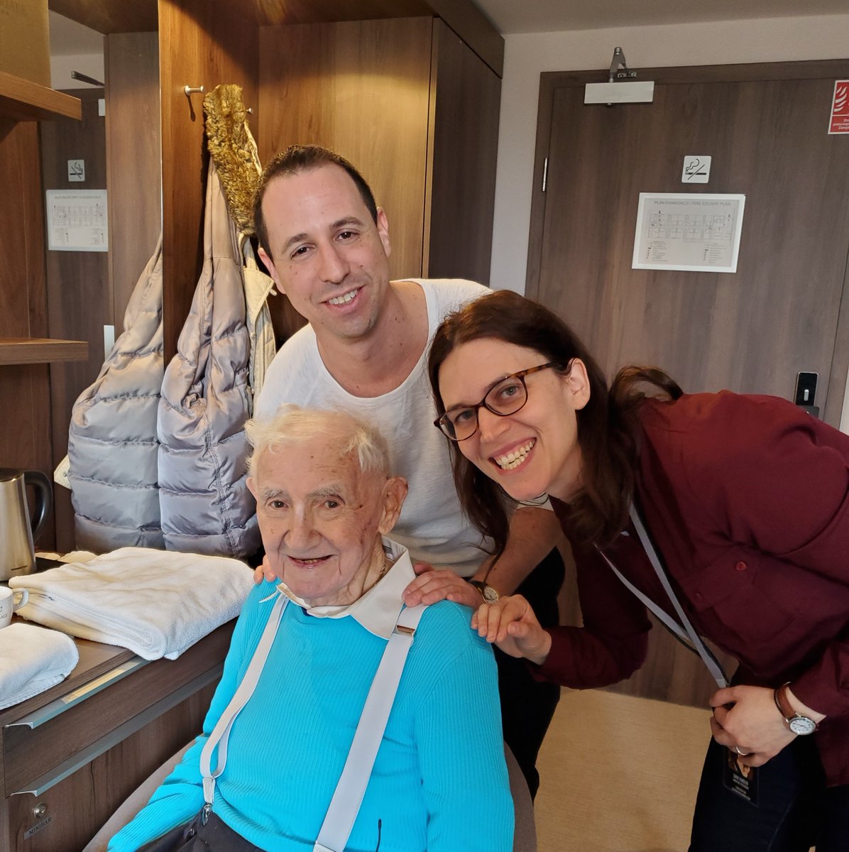 I'm honored to announce that "How Saba Kept Singing" will air nationally on PBS on April 18th. It's a film about music, love, humor, and human connection. <a href="/PBS/">PBS</a> @retroreport  <a href="/ThirteenWNET/">THIRTEEN</a> <a href="/ExploringHate/">Exploring Hate</a> <a href="/HiddenLightPrd/">HiddenLight Productions</a> @BurntUmberProd <a href="/AviWisnia/">Avi Wisnia</a> <a href="/HillaryClinton/">Hillary Clinton</a> <a href="/ChelseaClinton/">Chelsea Clinton</a>