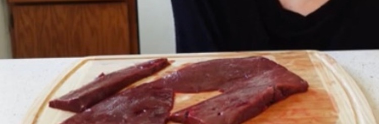 ultimocolinesio's tweet photo. @Kirghisz A mi no me ataca ni el virus ni las bacterias ni las vacunas . Curioso . Mi corazón es como un motor de Ferrari . Sigo comiendo crudo #EatRaw https://t.co/TzmZj6LbNa
