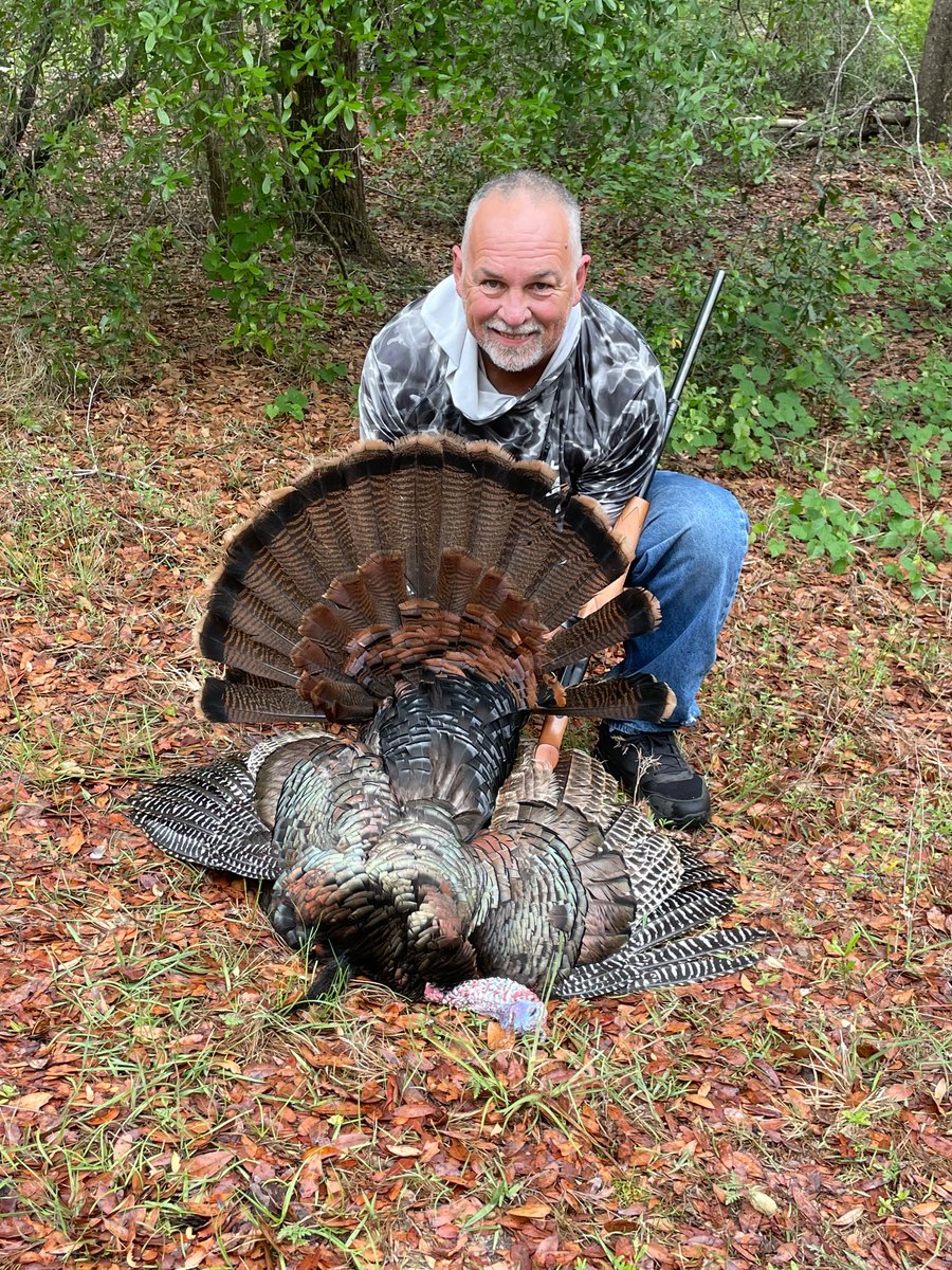 CoachBert153's tweet photo. Nice bird down!! https://t.co/mZnvU1UMyX
