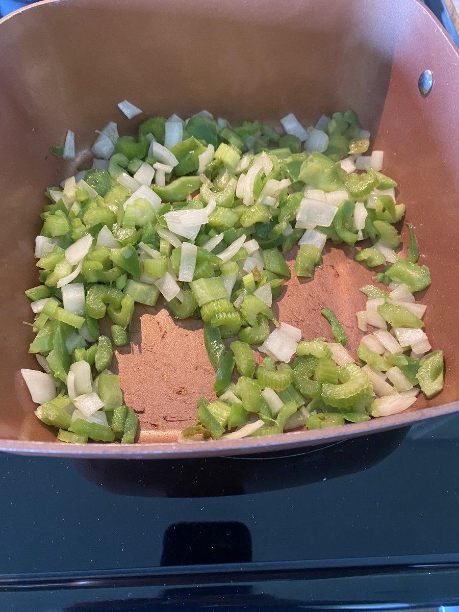 batch026's tweet image. #coachcooks 
#redbeans 
Just add the Trinity and @Zatarains !!!