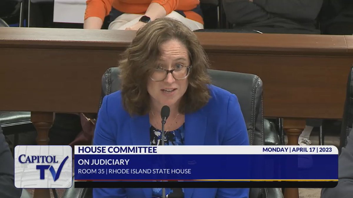 Devine009's tweet photo. Thank you, @Matt4NKTC and @MaryBardenRI for speaking on behalf of sensible gun legislation. @RIHouseofReps #ItstheGuns #SensibleGunLegislation #RhodeIsland #MomsDemandAction https://t.co/lTEVpruknM