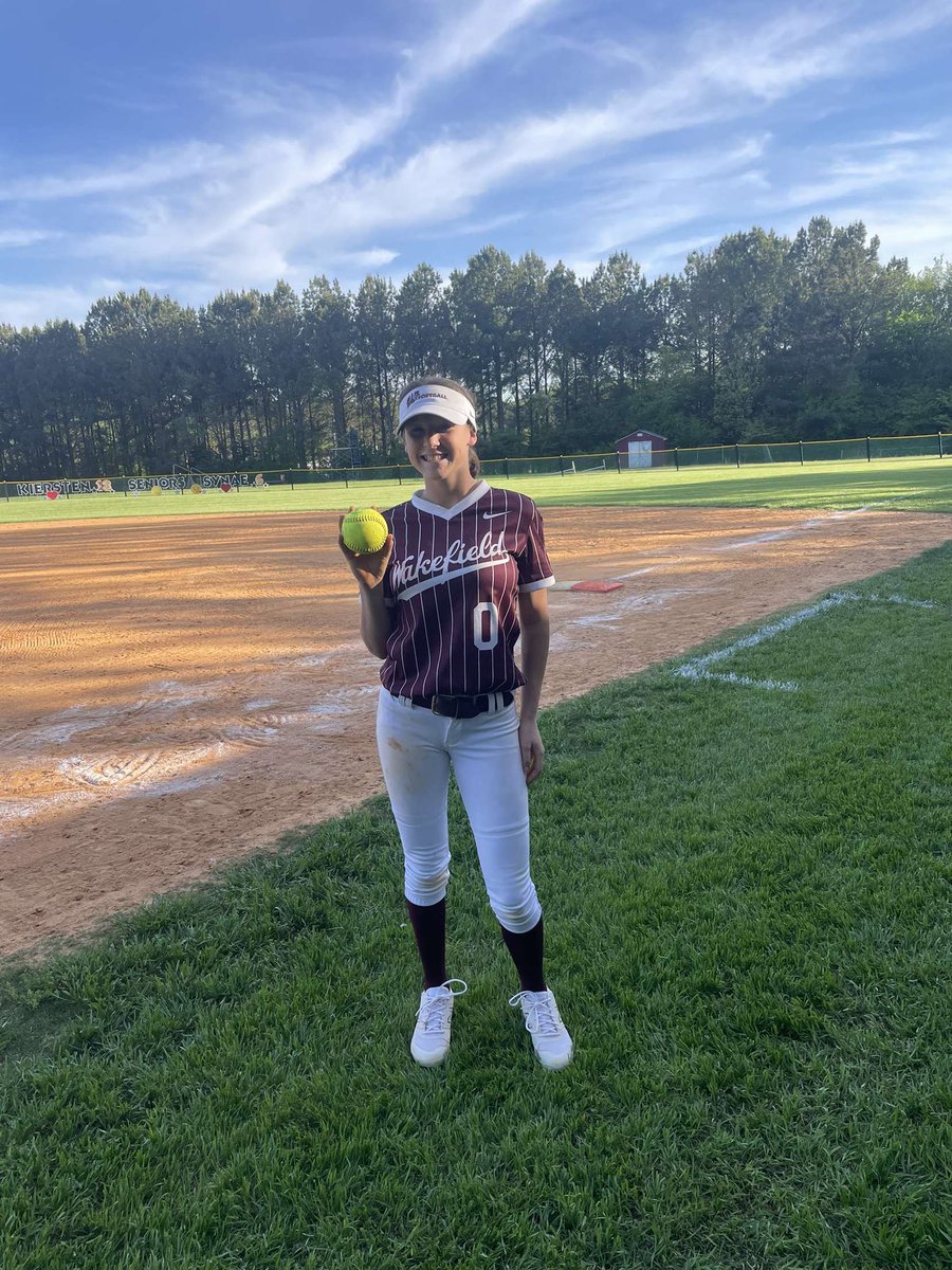 NtlKennedy's tweet photo. Look who went yard today!  Kensley’s first (High School) HomeRun was a two run shot and the difference for Wakefield as they won 3-2 over Heritage today, Really proud of this kid!! @keharrison55 https://t.co/AXivauzn6J