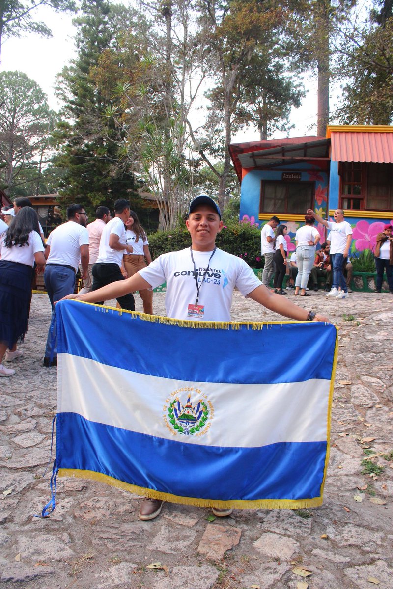 MatchConLaPaz's tweet photo. ¡Cada país tiene mucho que aportar y El Salvador dio lo mejor de sí! 💙
#JóvenesConstruyendoLaPaz #DerechosJuventud
#CONAPEJ #CONAPEJLaPaz https://t.co/AbIcV3O8af