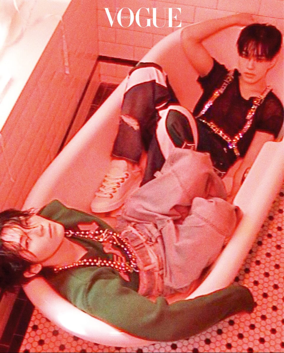 🌌 (@woozimedia) on Twitter photo 