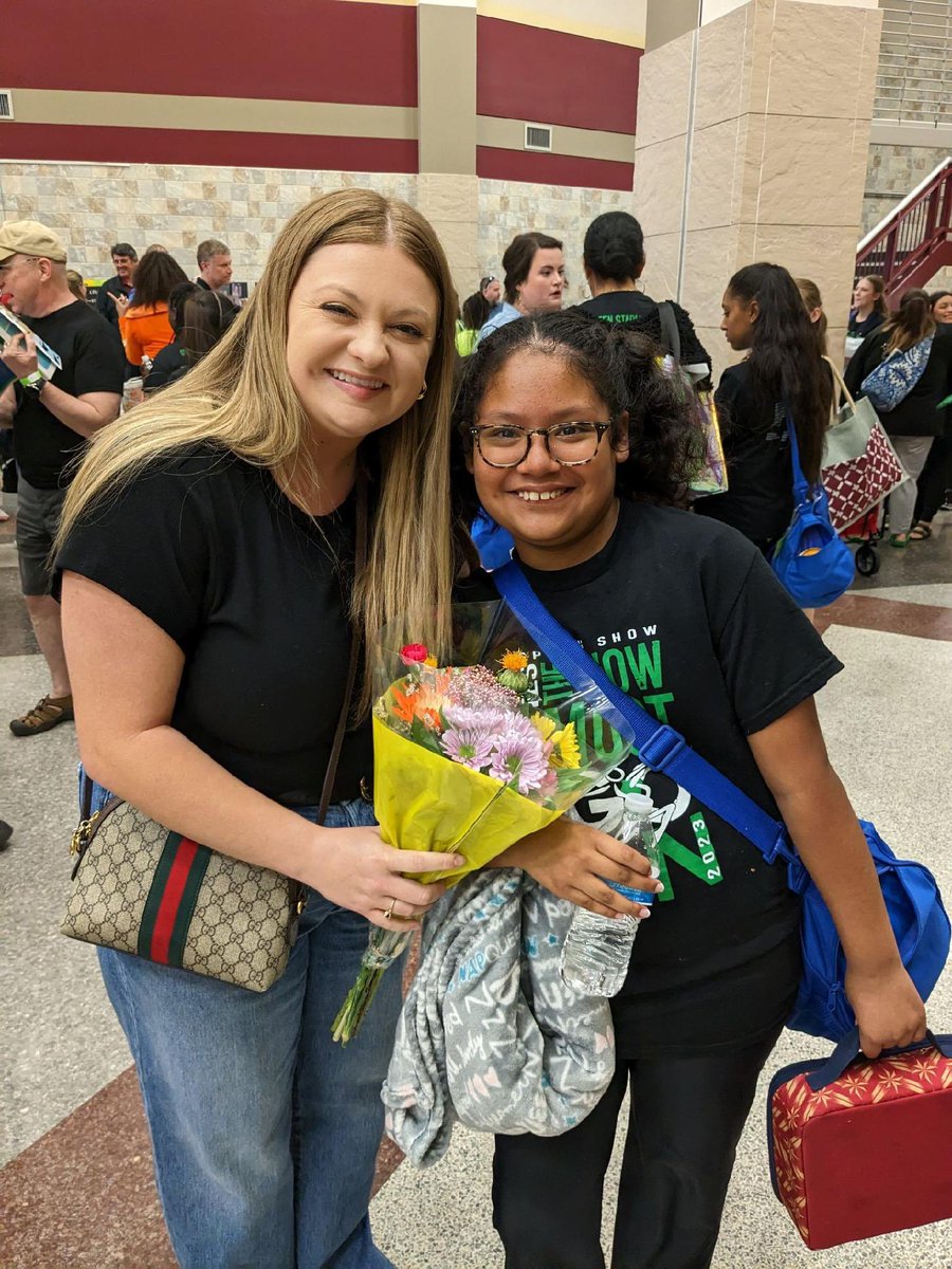 Erica Redwine tweet media