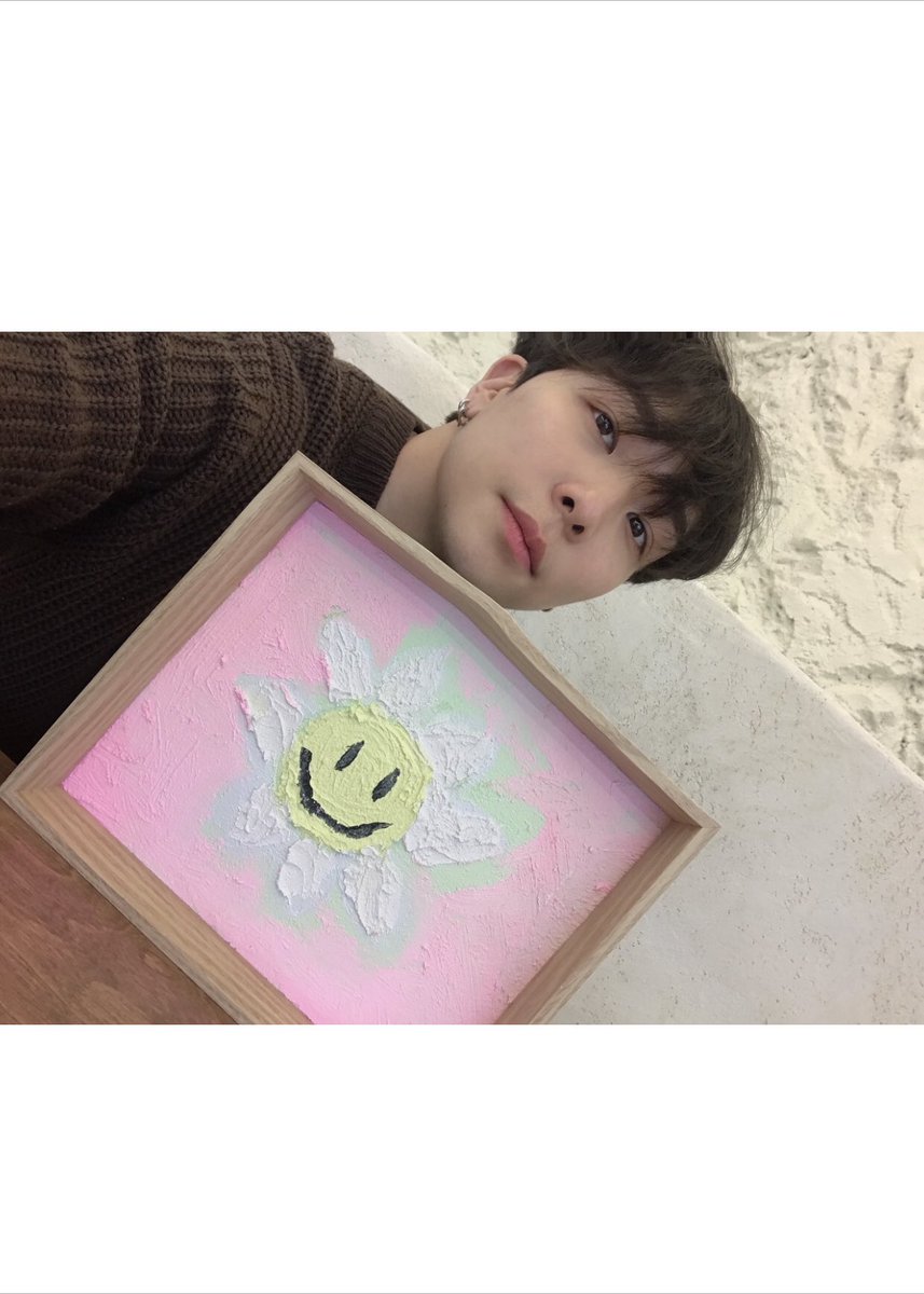 AlphaBAT_JIN's tweet photo. 😁🎨 https://t.co/zLQ35fGsO3