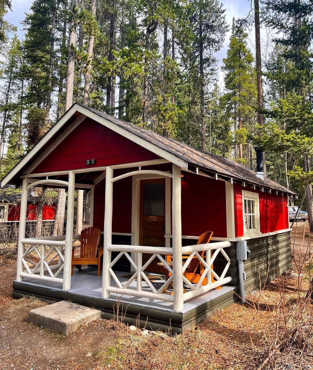 With 1 gift card and 12 inns Alberta wide, they choose when and where to make memories. Give them the freedom to decide when to travel and where to explore. Our exclusive online gift cards can be redeemed anytime at any location.