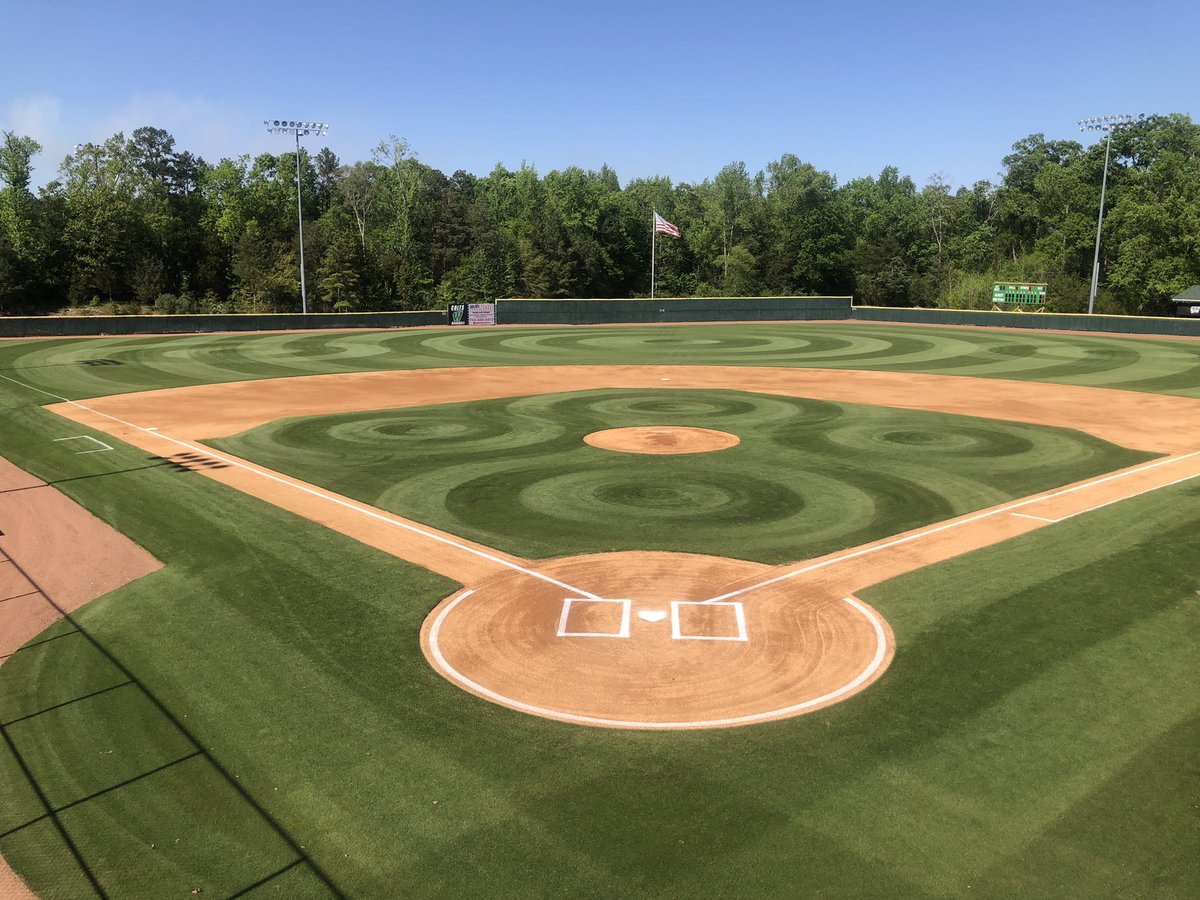 HS Baseball Fields Of America! tweet media