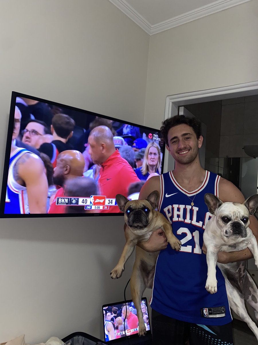76ers2121's tweet photo. @TNTSportsBR #NBAnaTNTSports
Hoje é dia de 76ers!!!!! Abrir 2x0 https://t.co/MtIgQAfIpH