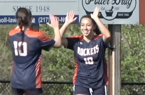 Channel1450com's tweet photo. Cormier’s Long Distance Strike Highlights Big Win For Rochester Over Mahomet Seymour https://t.co/KG0XIHRqA7 https://t.co/m1If64VU30