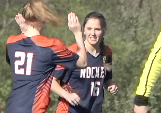 Channel1450com's tweet photo. Cormier’s Long Distance Strike Highlights Big Win For Rochester Over Mahomet Seymour https://t.co/KG0XIHRqA7 https://t.co/m1If64VU30