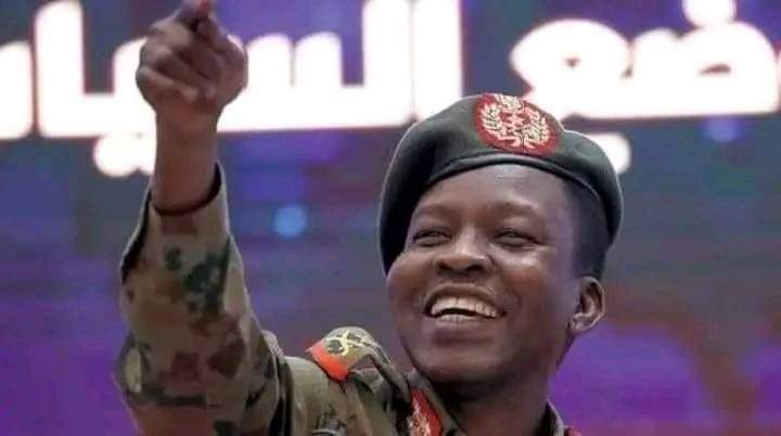 محلل غربي لقناة إسكاي نيوز :

الإحترافية التي أظهرها الجيش السوداني في حرب المدن عجز عن تقديمها الجيش الأمريكي في العراق وأفغانستان 🔥

ولدنا البسند ضهرنا .."