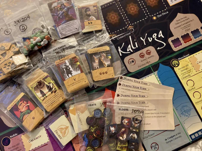 Image from Cardboard Edison (@CardboardEdison)