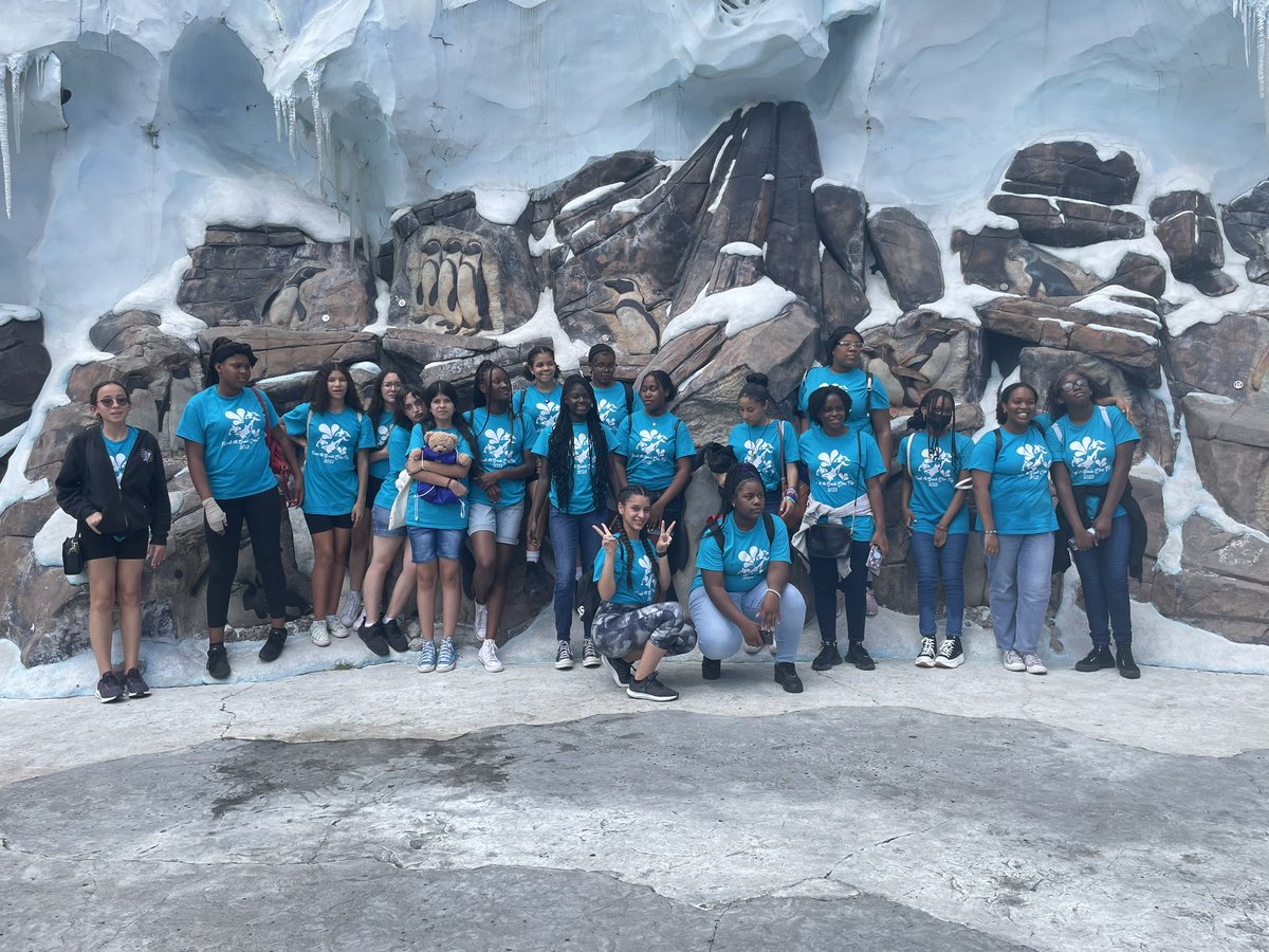 HCPS Girls Prep tweet media