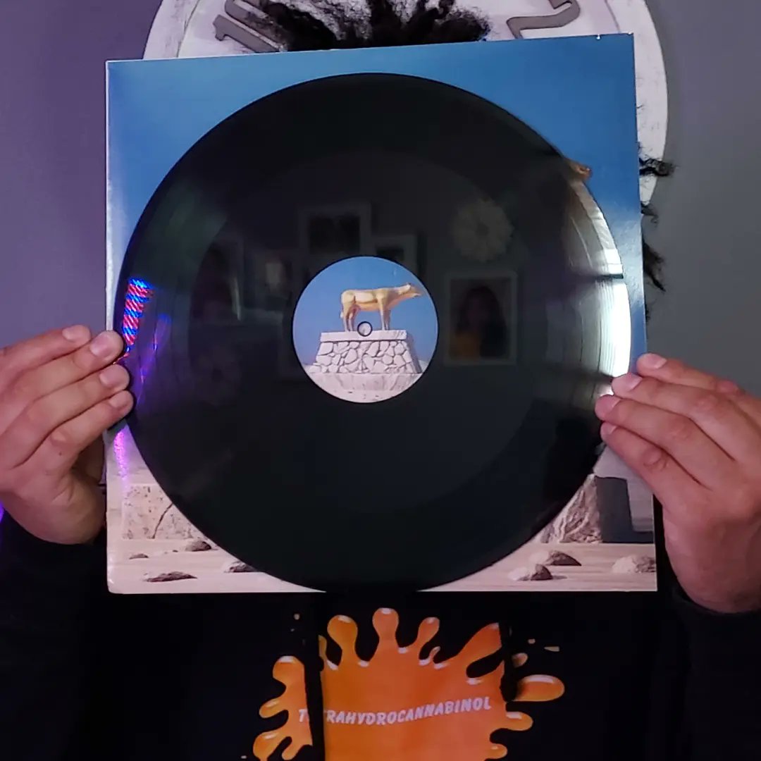 SleepSinai's tweet photo. A special moment for me as a Creative

Written produced released and Pressed by Me 

WORSHIP! EP Vinyl have touched down and begin Shipping by this week 

35/50 left 
https://t.co/Xq6I76u7lh https://t.co/cGp53anjdp
