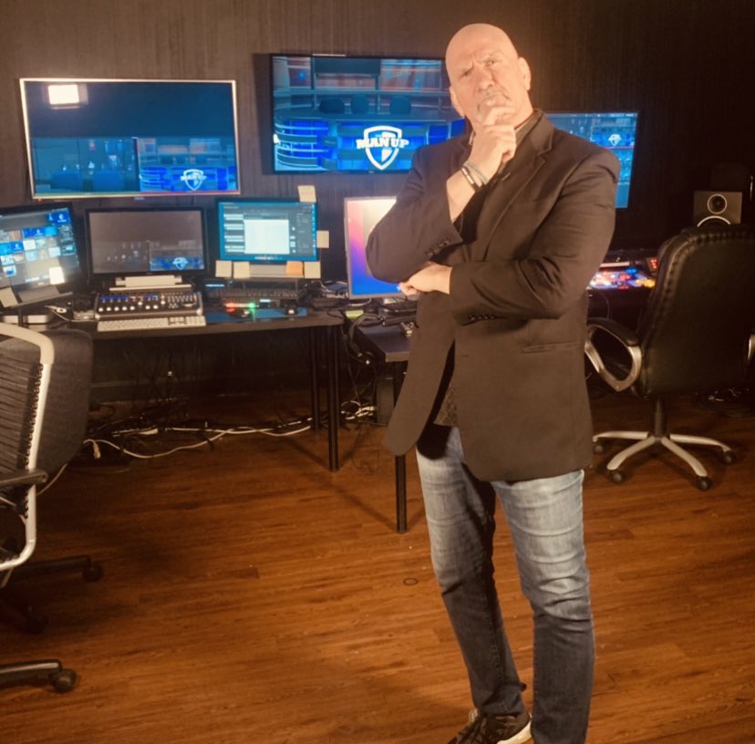 NikitaKoloff1's tweet photo. Hmmmmmm...what’s happening now? Working on S2 #ManUpTv ... several champions pictured here, NFL’s Perry Tuttle, NBA’s Al Wood, #TruthRadio Founder/CEO Stu Epperson, Robby Dilmore radio personality. Stay Tuned!! Don’t change that dial. There’s more to come... 🎥 #ItsTimeToManUp https://t.co/vnkIIie5hf