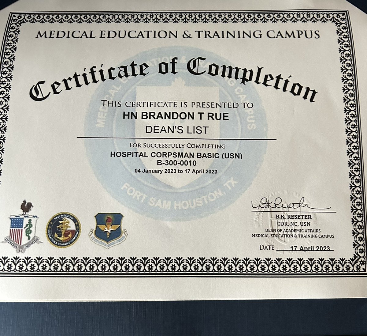 Brandon Rue tweet media