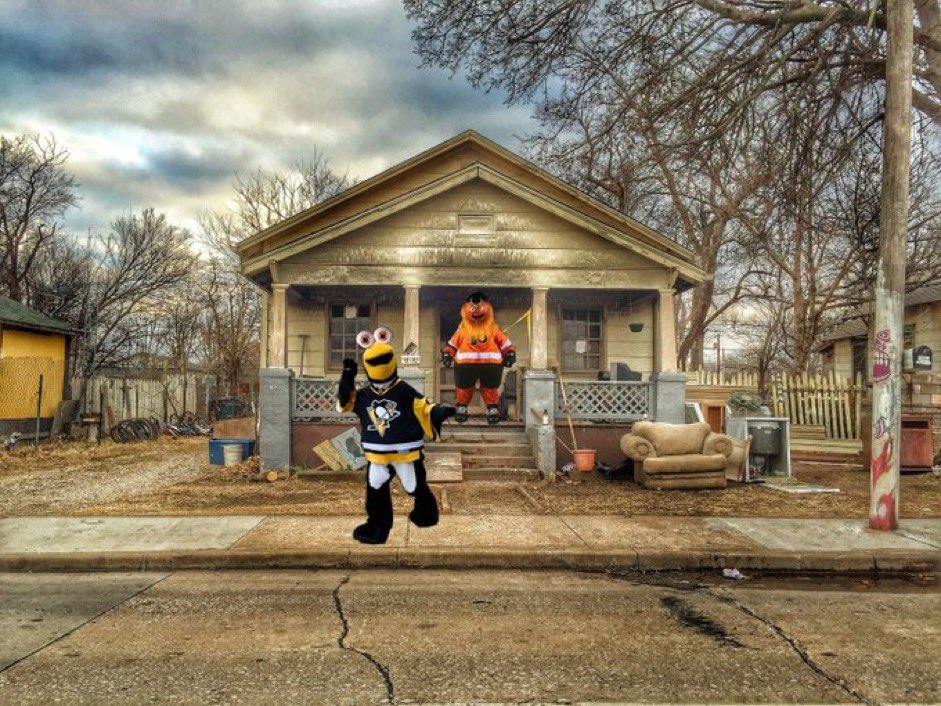 Fake_KDKA's tweet photo. Iceburgh reportedly living with Gritty during off-season. More in sports. https://t.co/ENMqk5tWcj