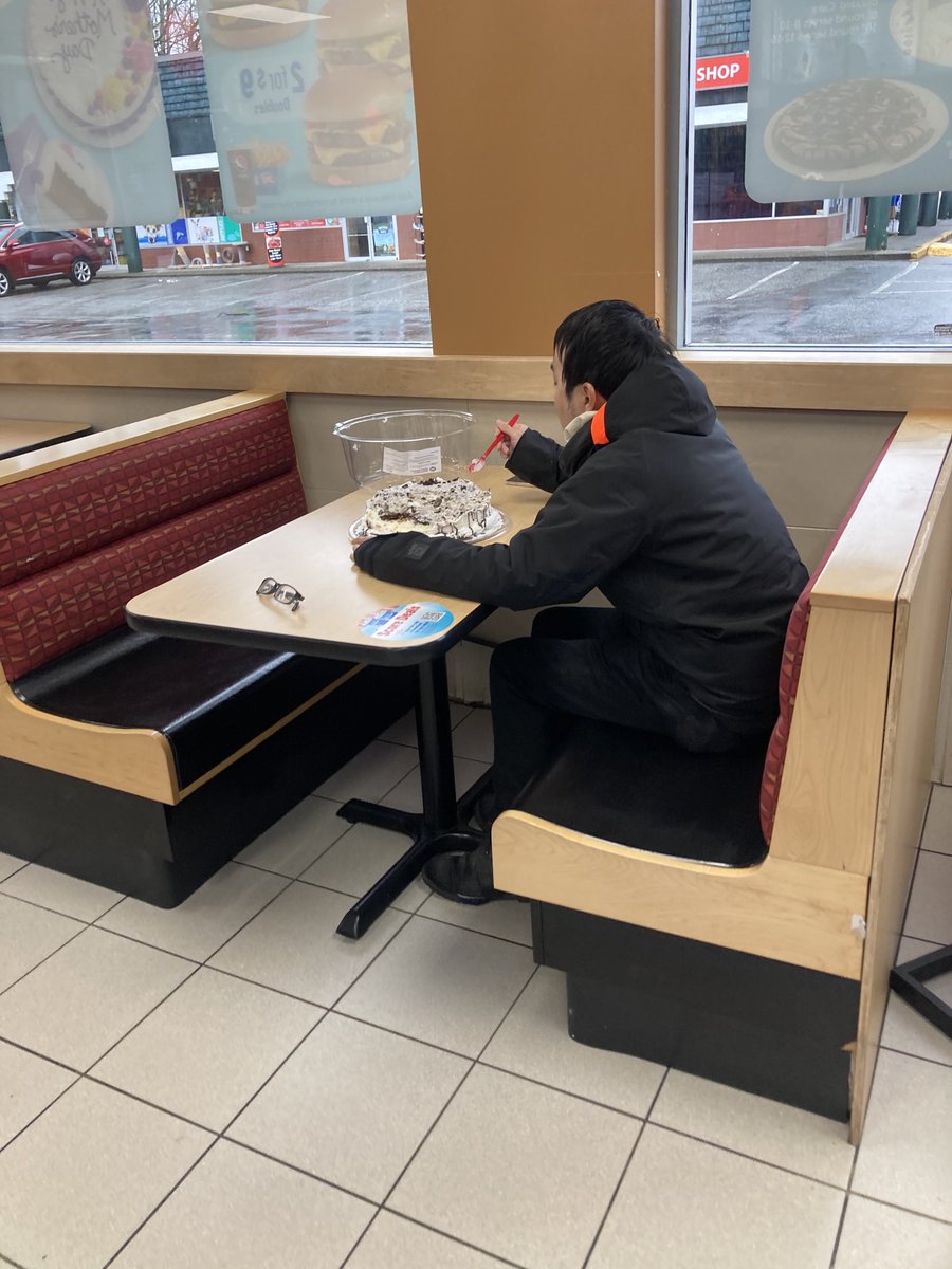 waymorefunner's tweet photo. Dude is eating a whole DQ cake by himself. I have no words. https://t.co/0XjoDveKRZ