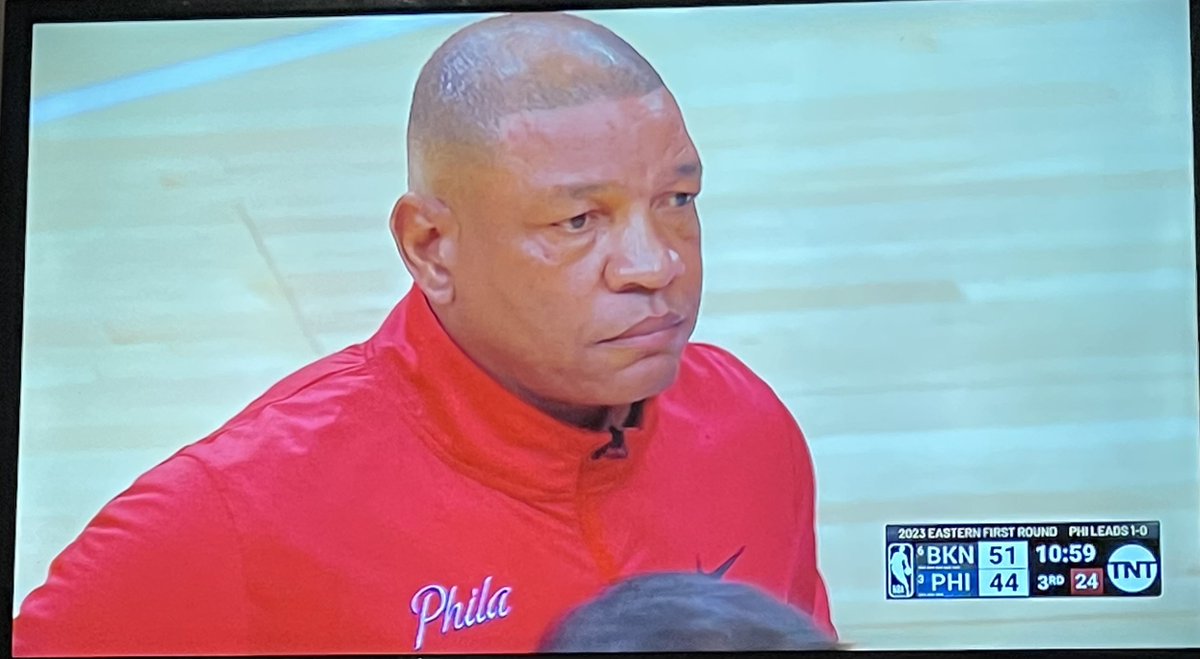 Tim Mack On Twitter Me Right Now sixers tim-mack-on-twitter-me-right-now-sixers