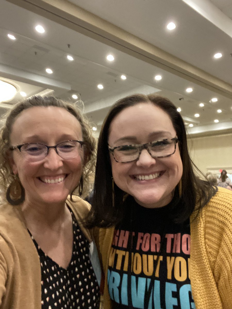 Had to grab a selfie from the great Amanda Jones, Defender of the Books, or should I say, Defender of the Reader! @abmack33 #maslsc