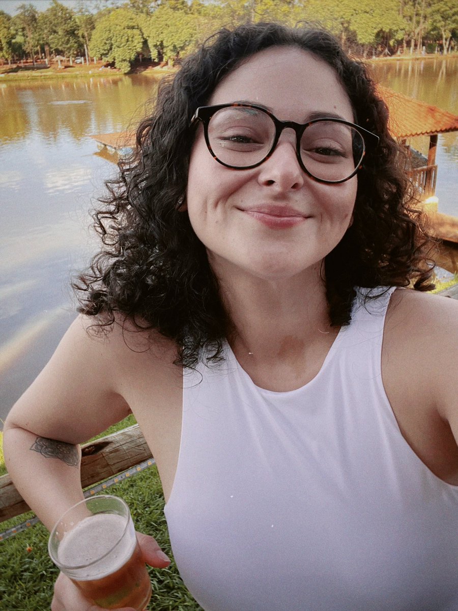 aranda_marcella's tweet photo. 🥰 https://t.co/eDLR3nxtId