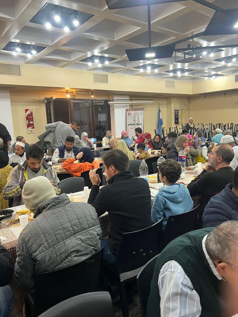 UAEEmbassyBA's tweet photo. Con auspicio de la Fundación Benéfica y Humanitaria Zayed, la Embajada de EAU organizó un iftar concurrido por la colectividad árabe e islámica de la la zona, en el Centro Islámico de la República Argentina en Buenos Aires. #EAU #UAE
@zayedchf #zayedchf https://t.co/AGHmnuvNTG