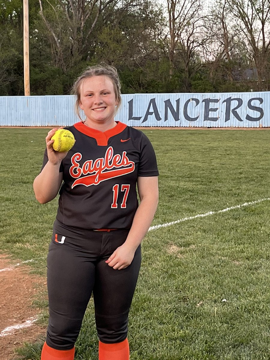 UHS Lady Eagles Softball (@uhsladyeagles) on Twitter photo Lillie Houser with her first homerun of the season In a 23-4 win against Southeast Lancers.
<a href="/sportsinkansas/">Sports in Kansas</a> Lillie Houser with her first homerun of the season In a 23-4 win against Southeast Lancers.
<a href="/sportsinkansas/">Sports in Kansas</a>