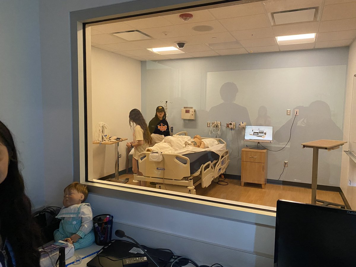 Honors Human Body Systems classes took a trip to <a href="/mcc_edu/">MCC</a> last Friday to see the cadaver lab and to check out all the amazing Biomed pathways they have to offer!!! Incredible opportunities! <a href="/MCHS156/">McHenry</a> <a href="/McHenrySci/">MCHS Science Department</a> <a href="/MsD_BIOMED/">Laura Dziubinski 🤓🌻🏠</a> <a href="/PLTWorg/">Project Lead The Way</a> #MCHSbiomed